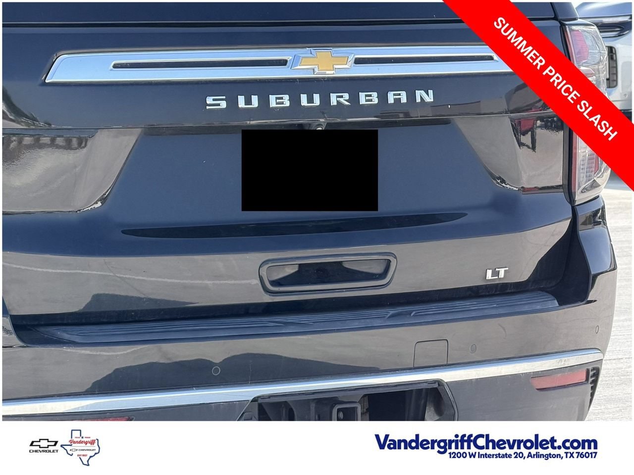 2024 Chevrolet Suburban LT - Photo 6