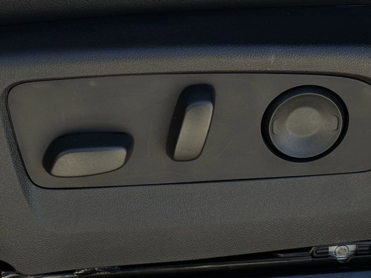 2026 Chevrolet Colorado LT - Photo 24