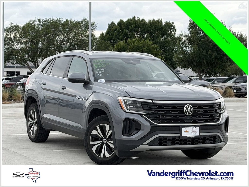 Used 2024 Volkswagen Atlas Cross Sport 2.0T SE SUV