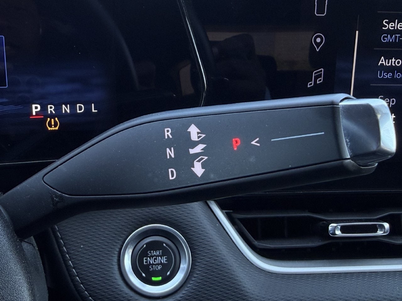 2025 Chevrolet Equinox LT - Photo 18