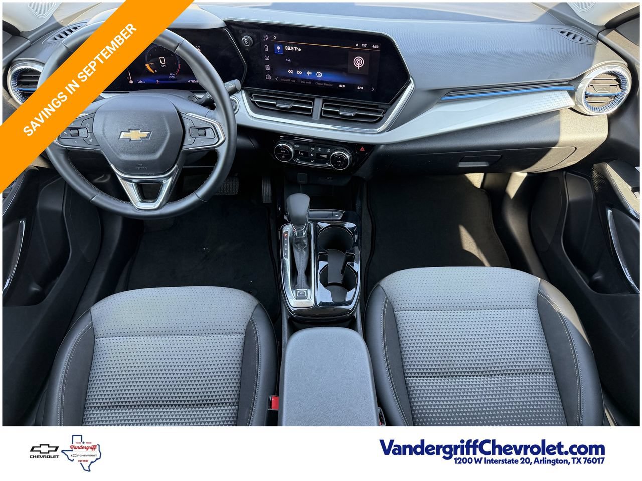 2025 Chevrolet Trax LT - Photo 10