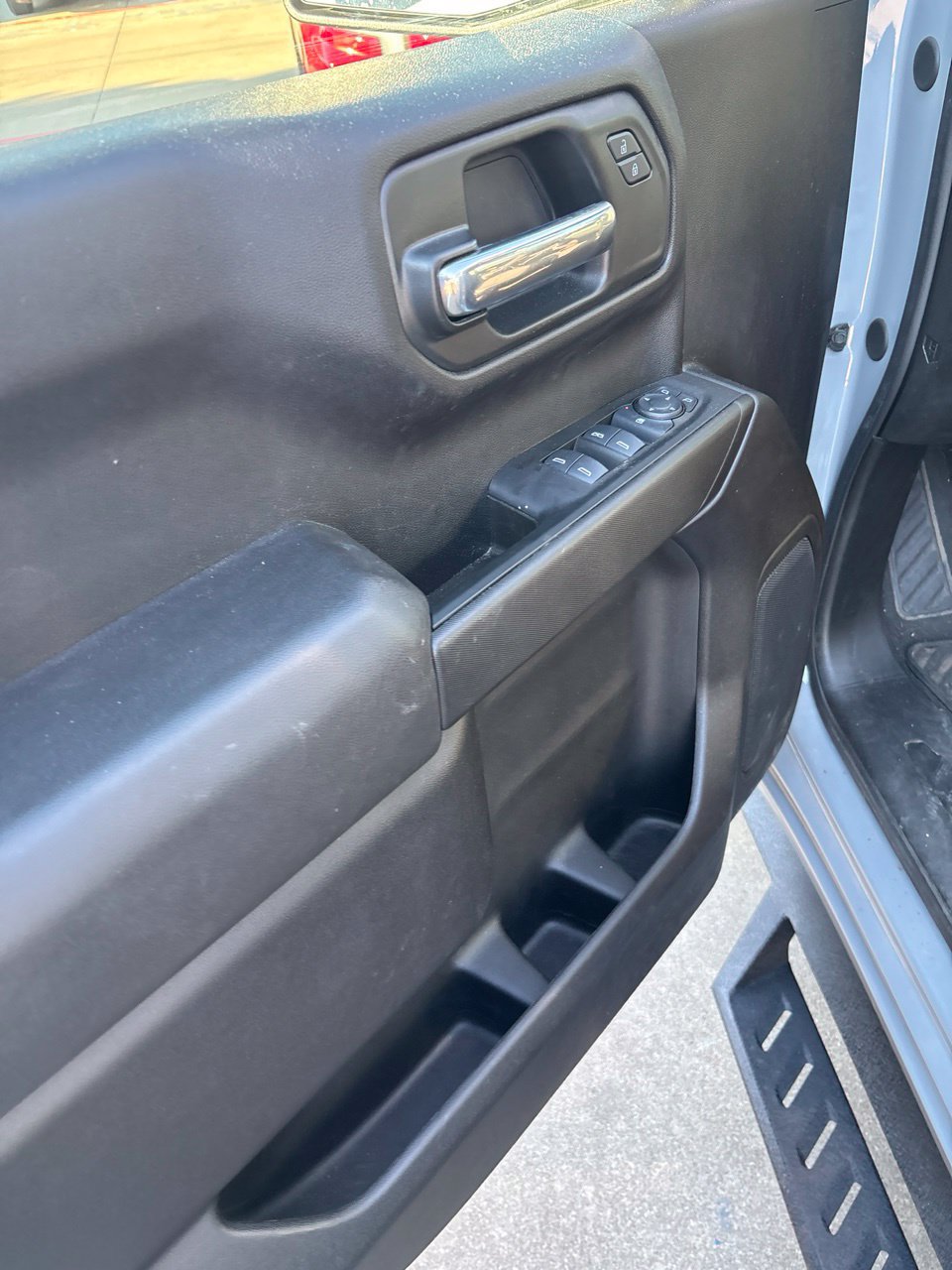 2024 Chevrolet Silverado 1500 Custom - Photo 18