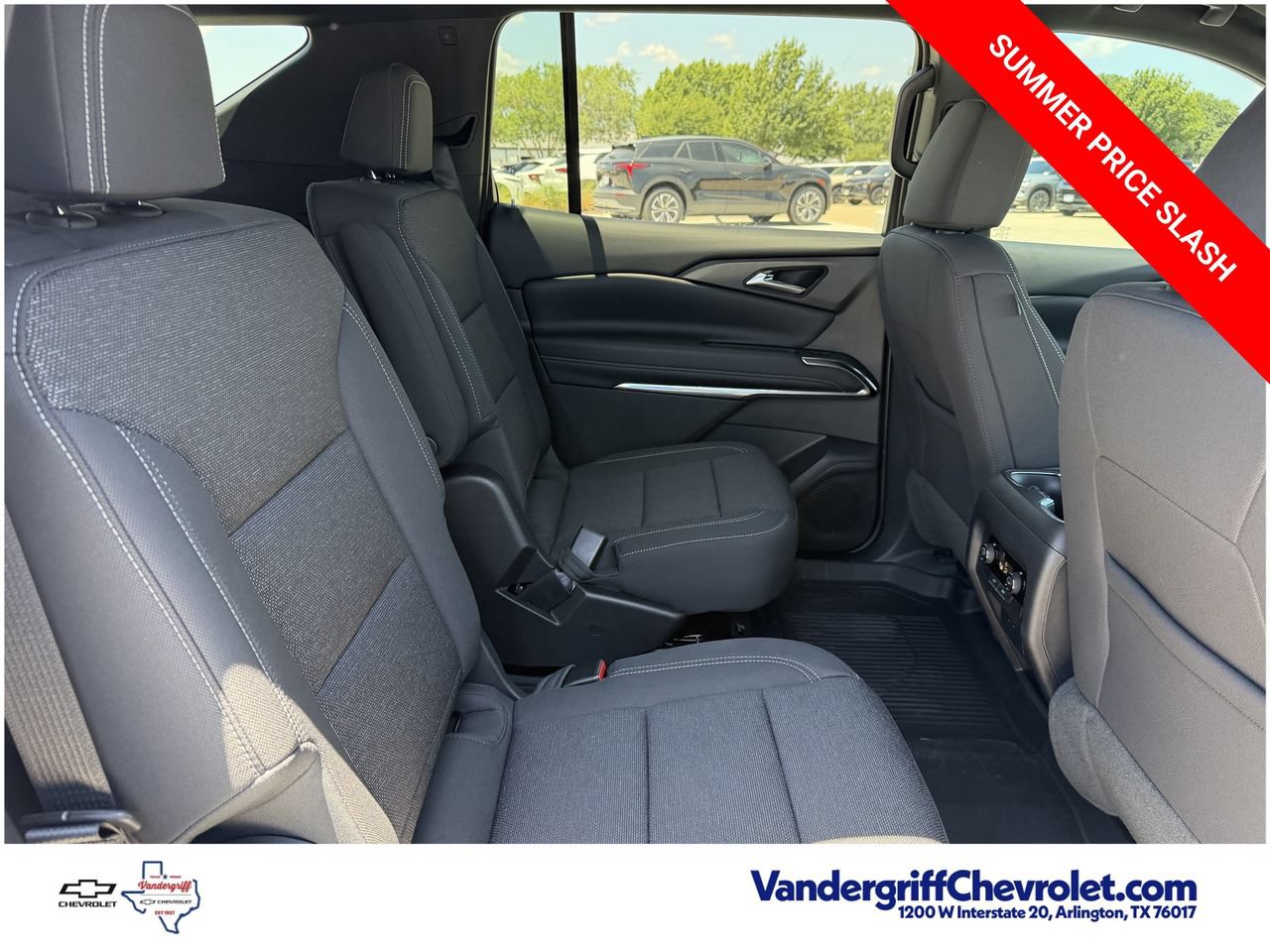 2026 Chevrolet Traverse LT - Photo 25