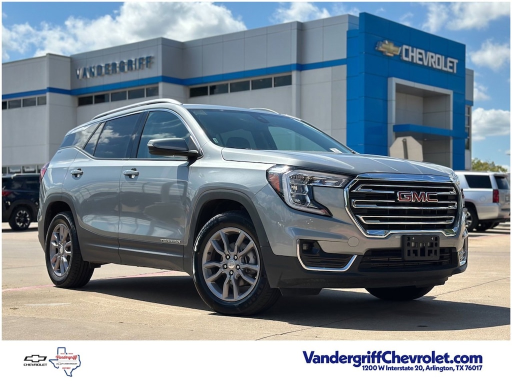 Used 2024 GMC Terrain SLT SUV