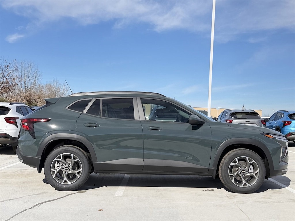 New 2026 Chevrolet Trax LT SUV