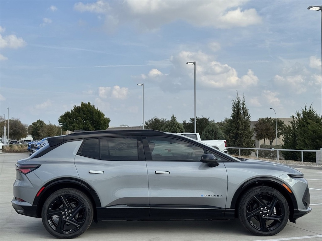 New 2026 Chevrolet Equinox EV RS SUV