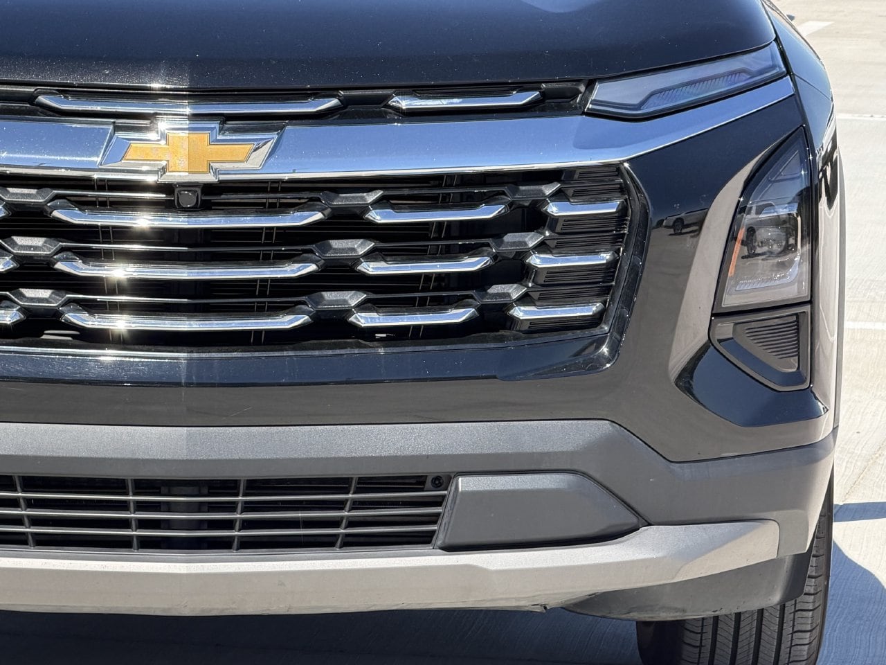 2025 Chevrolet Equinox LT - Photo 8