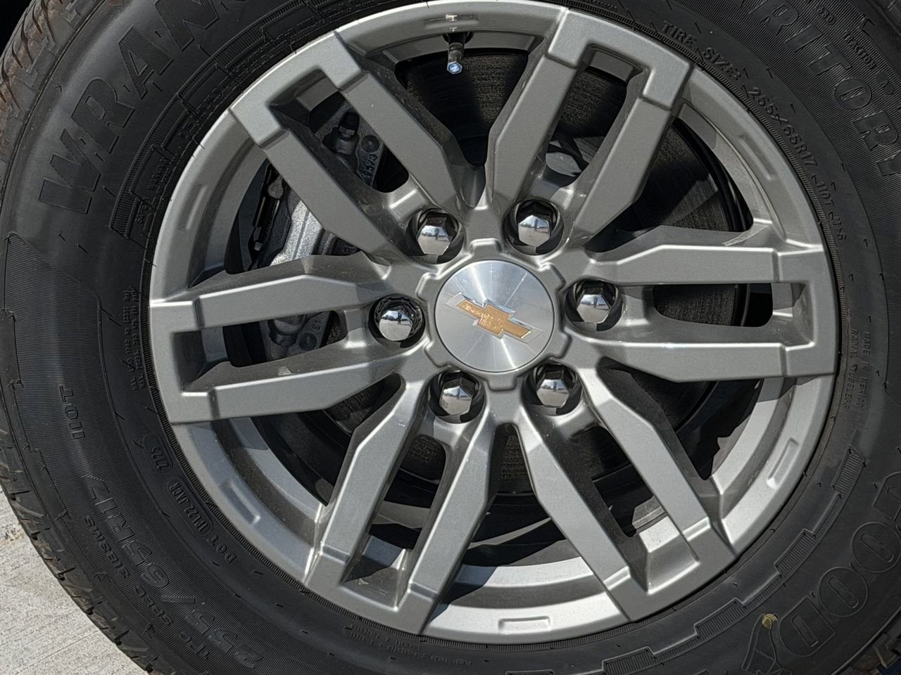 2026 Chevrolet Colorado LT - Photo 9