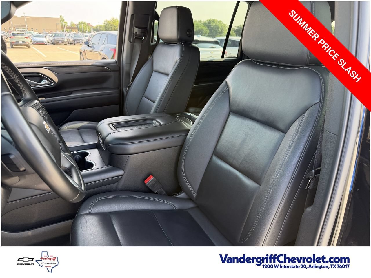 2024 Chevrolet Suburban LT - Photo 26