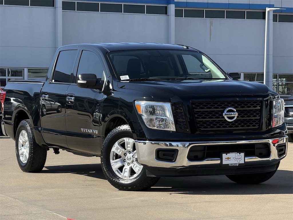 Used 2019 Nissan Titan SV Truck Crew Cab