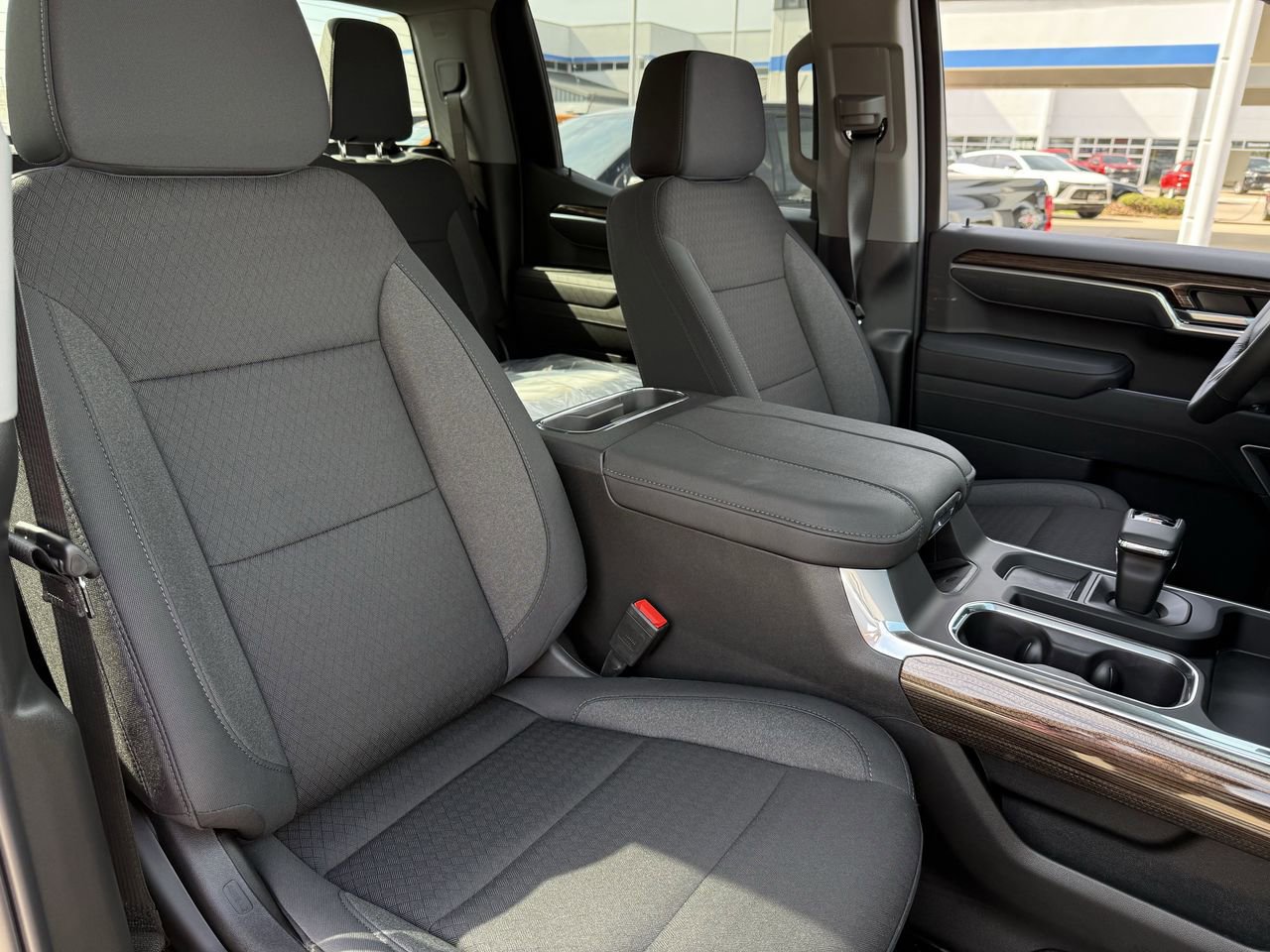 2026 Chevrolet Silverado 1500 LT - Photo 23