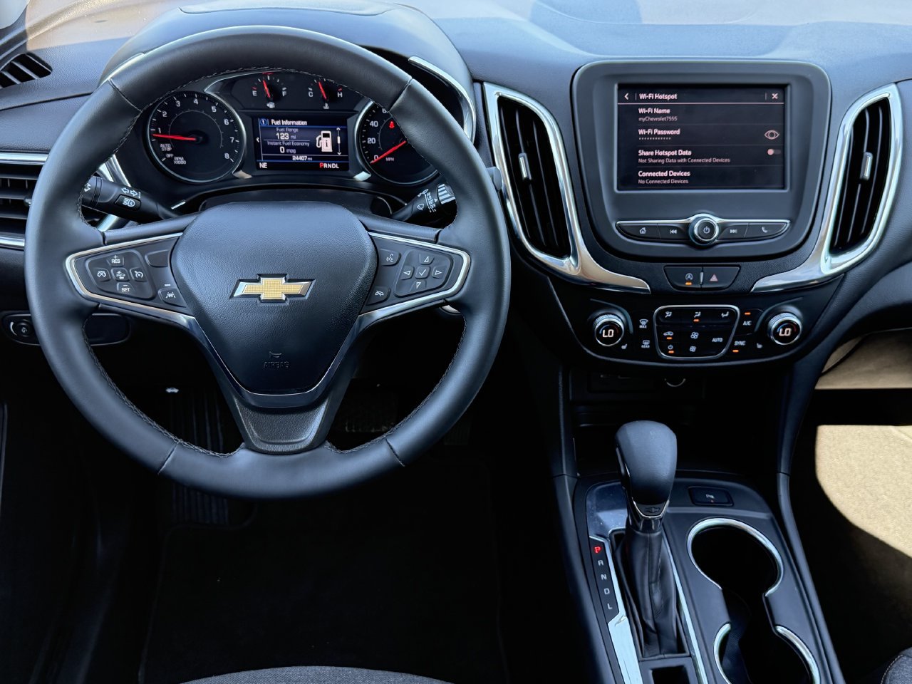 2024 Chevrolet Equinox LT - Photo 11