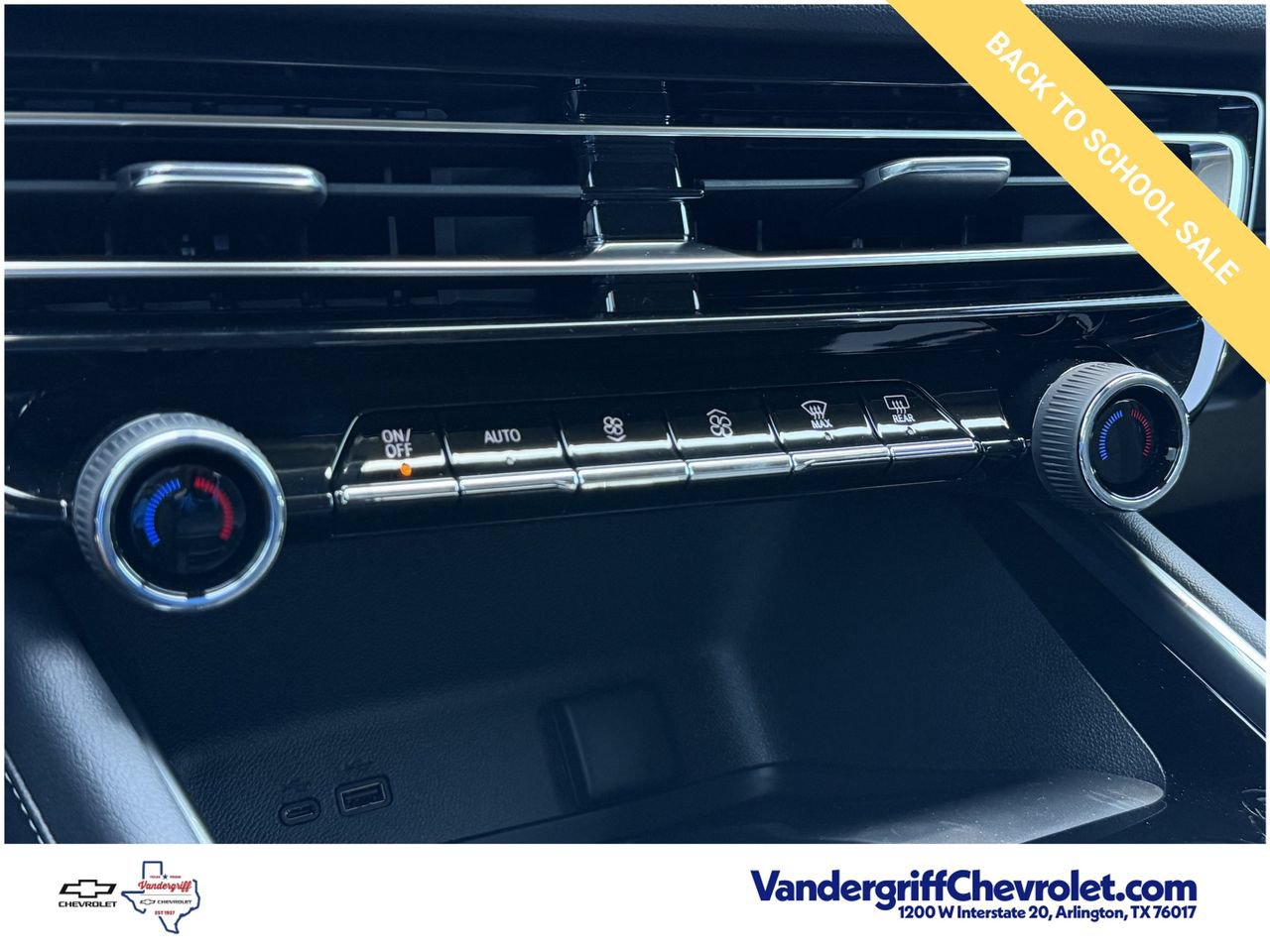 2026 Chevrolet Traverse LT - Photo 18