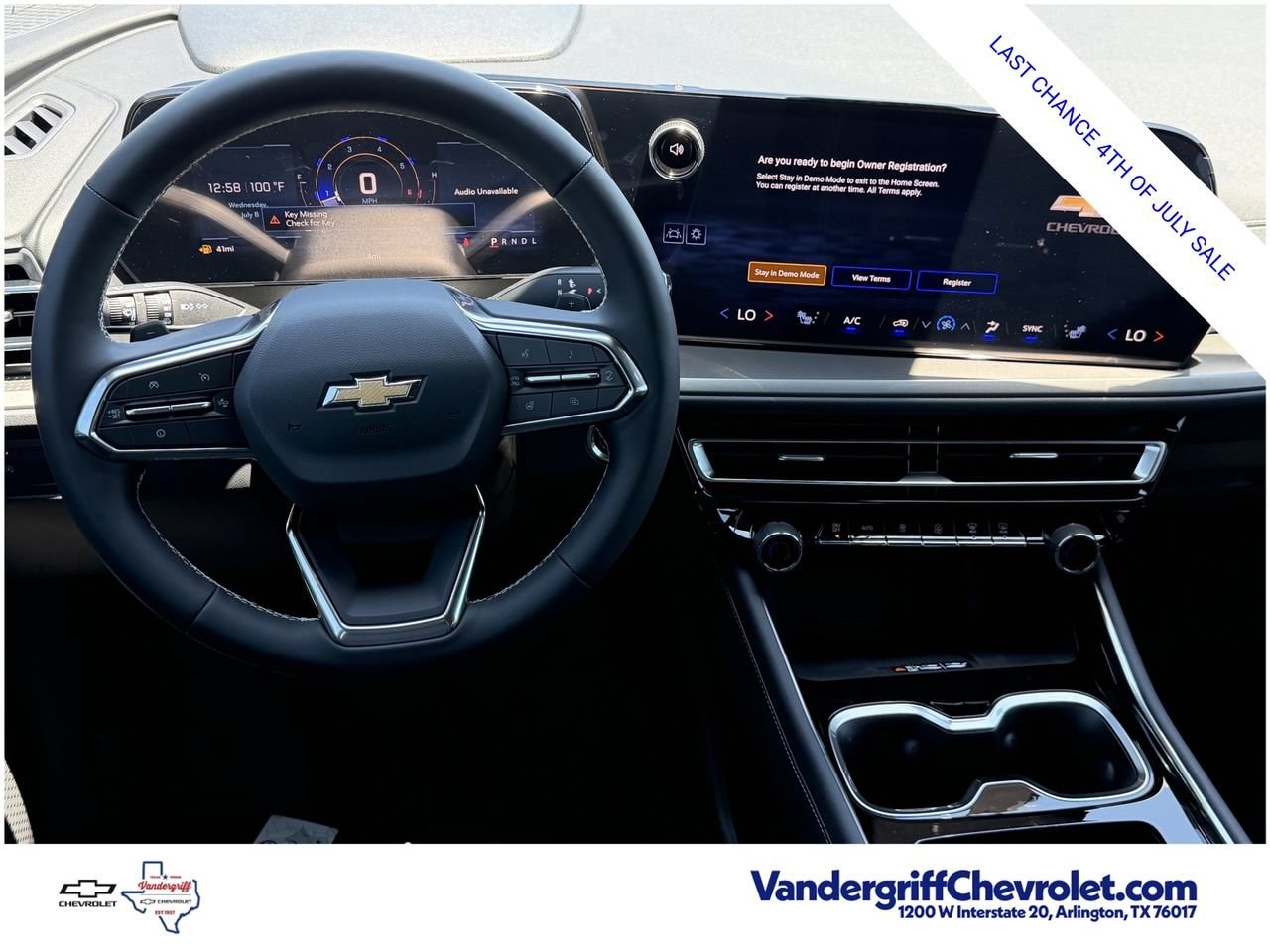 2026 Chevrolet Traverse LT - Photo 11