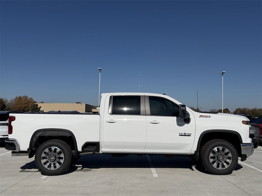 New 2026 Chevrolet Silverado 2500 HD LT Truck Crew Cab