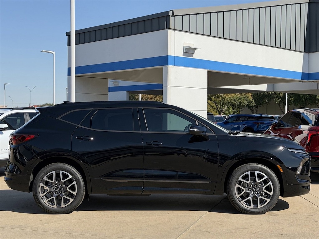 New 2025 Chevrolet Blazer RS SUV