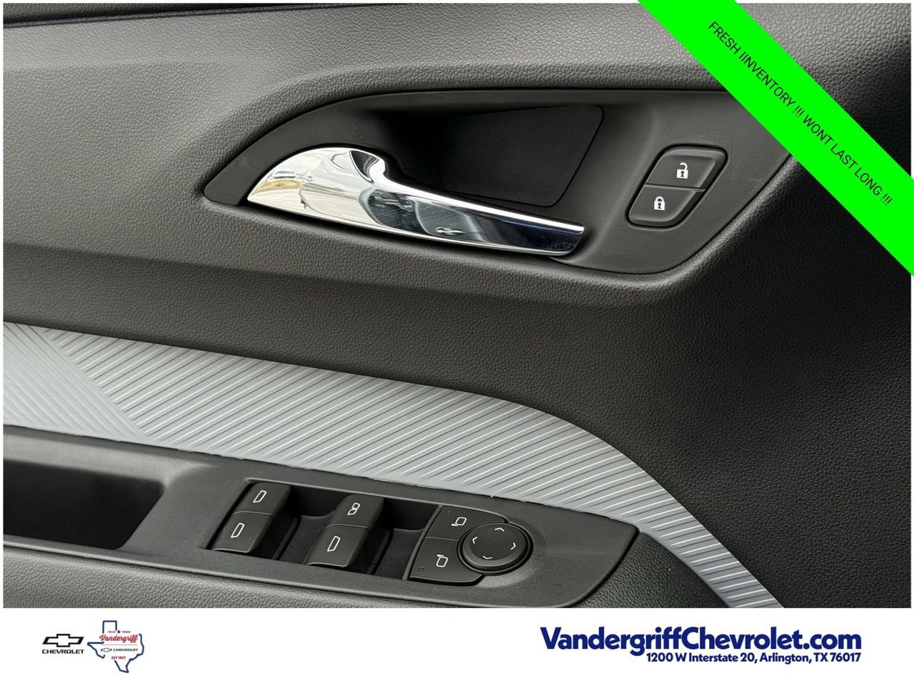2027 Chevrolet Bolt LT - Photo 19