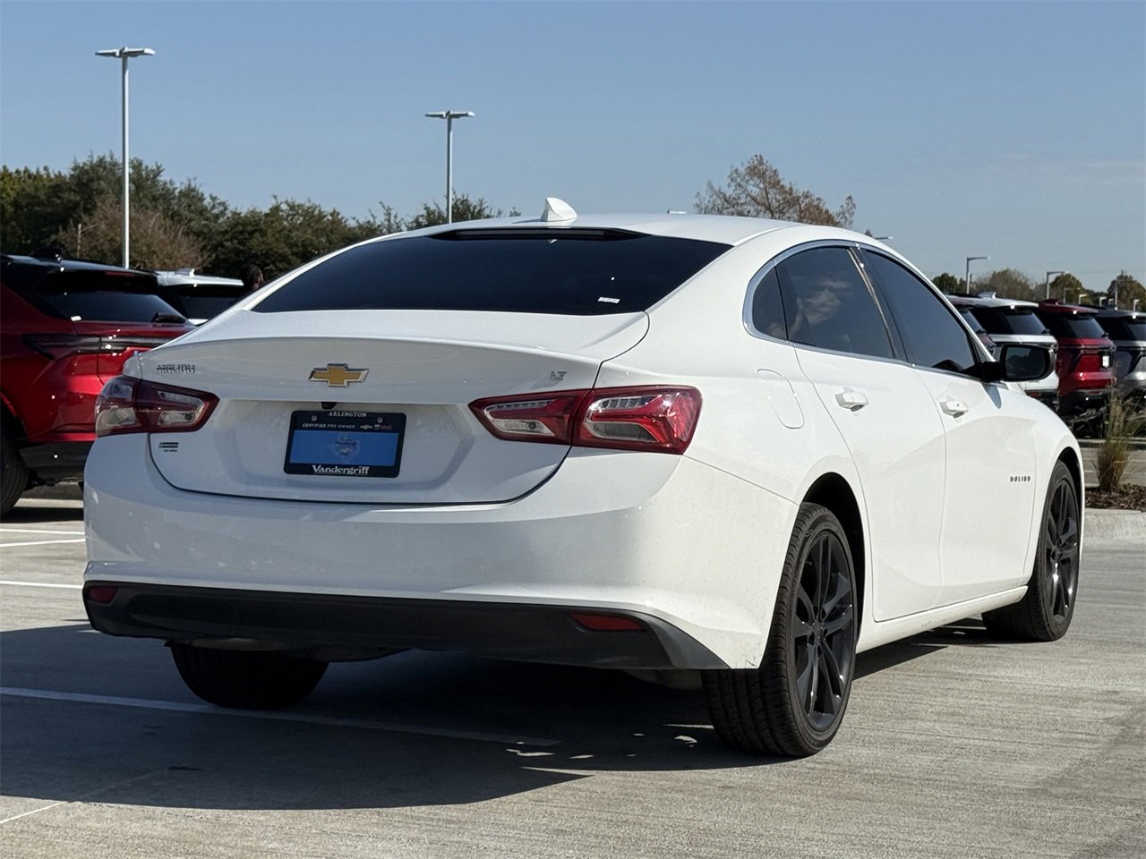 2022 Chevrolet Malibu 1LT photo 3