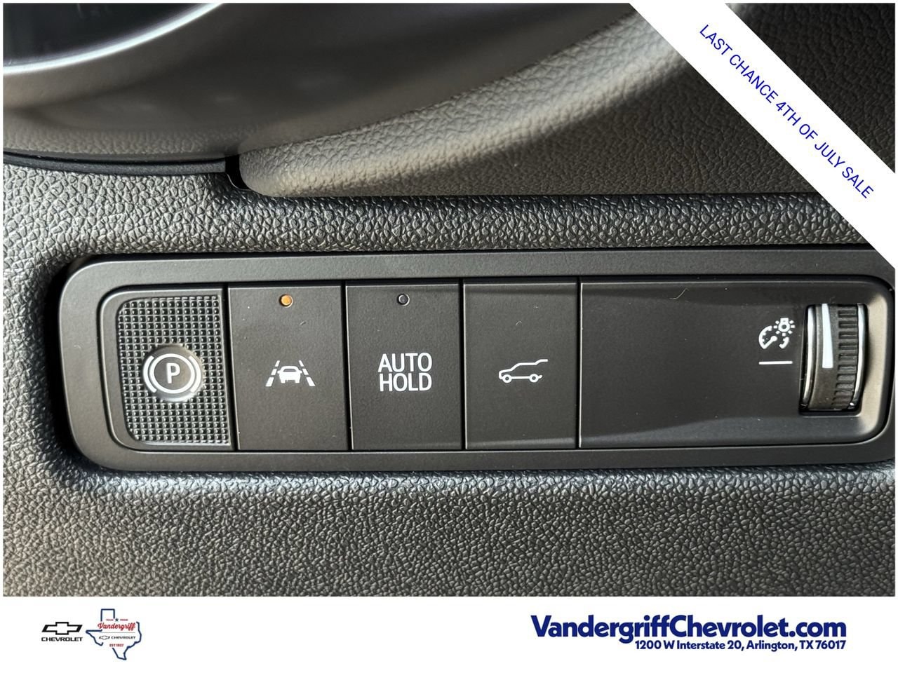 2026 Chevrolet Equinox EV RS - Photo 17