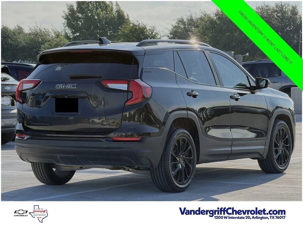 Used 2024 GMC Terrain SLE SUV