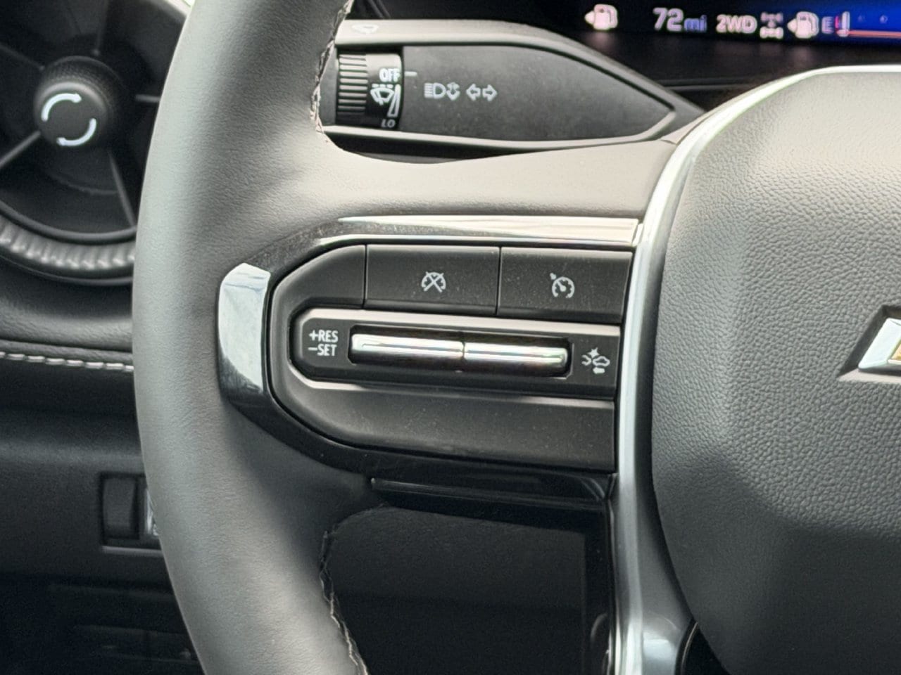 2026 Chevrolet Colorado LT - Photo 13