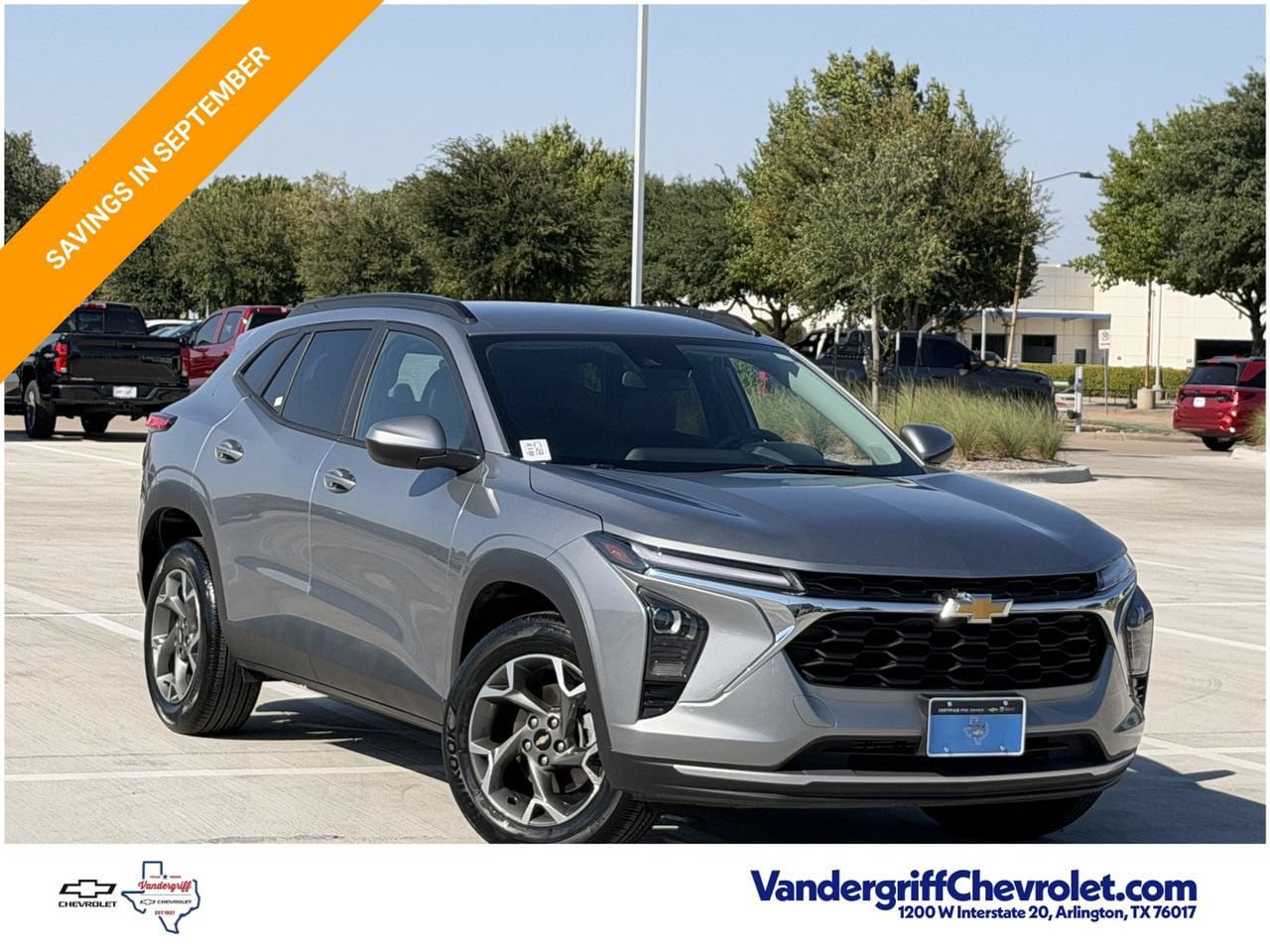 2025 Chevrolet Trax LT - Photo 2
