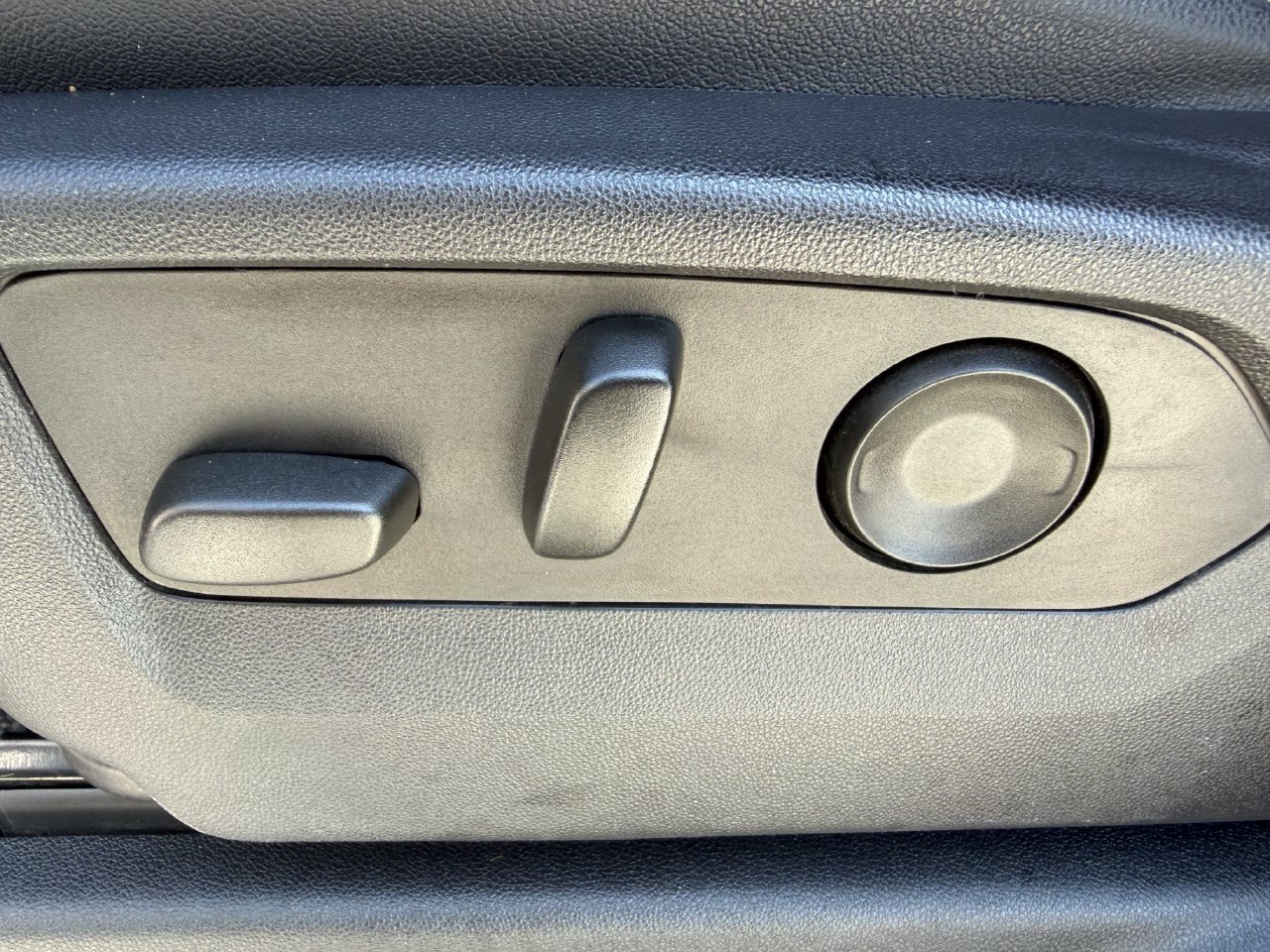 2023 Chevrolet Silverado 1500 High Country - Photo 24