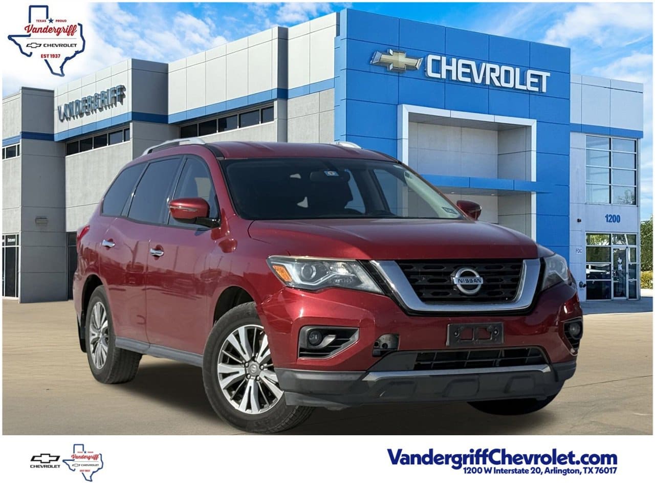 2017 Nissan Pathfinder SV
