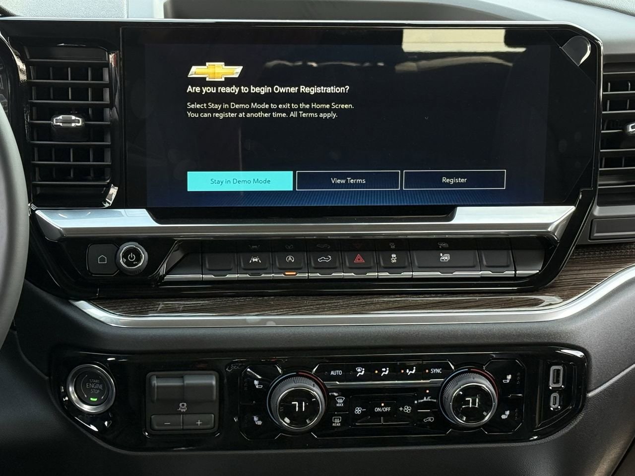 2026 Chevrolet Silverado 1500 LT - Photo 17