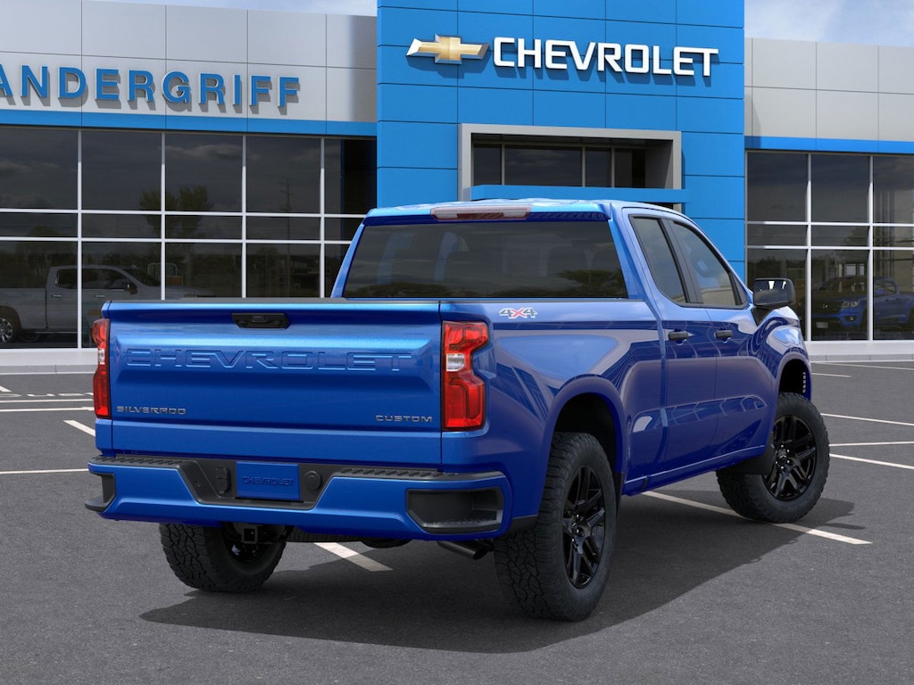 New 2026 Chevrolet Silverado 1500 Custom Truck Double Cab
