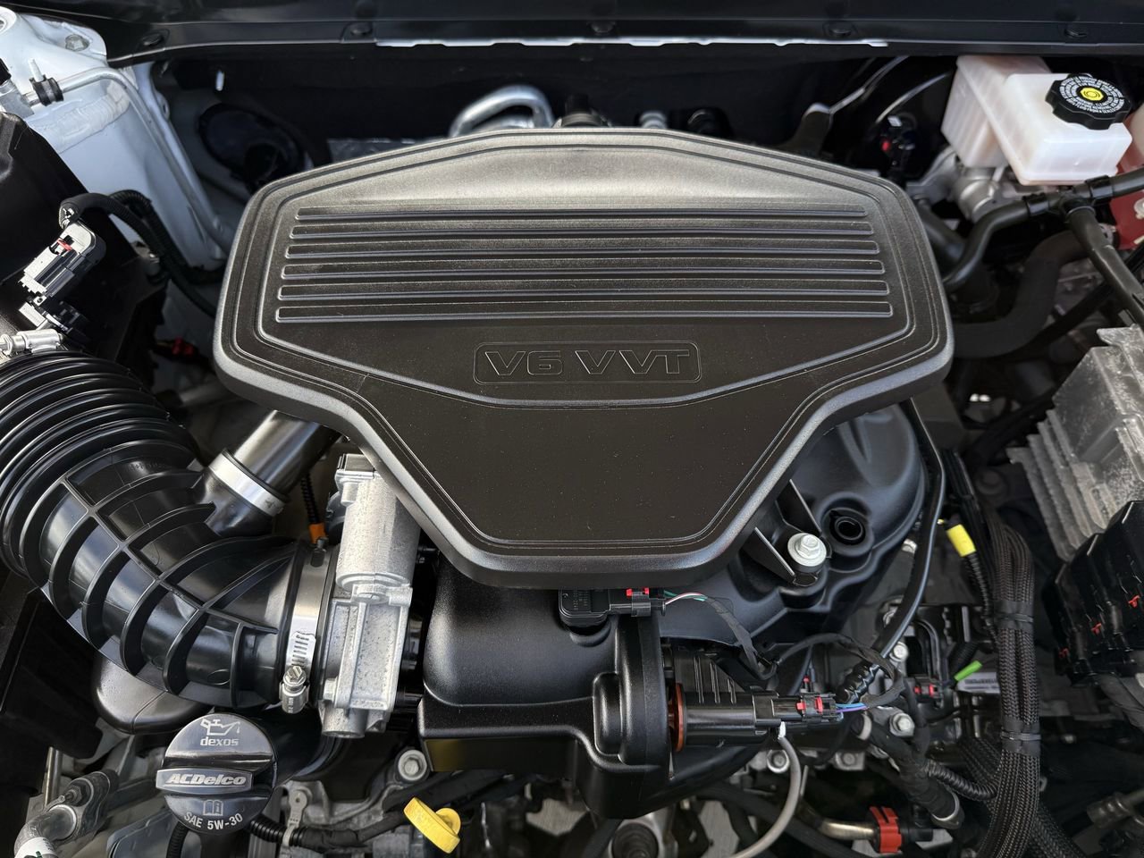 2023 GMC Acadia AT4 - Photo 28