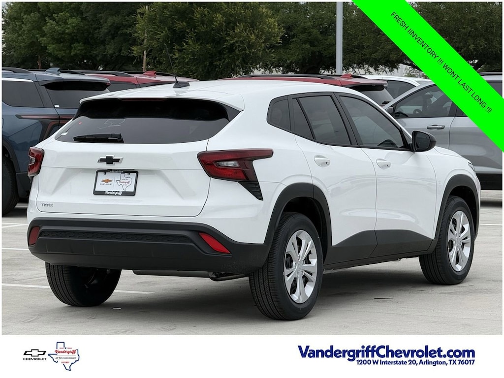 New 2026 Chevrolet Trax LS SUV