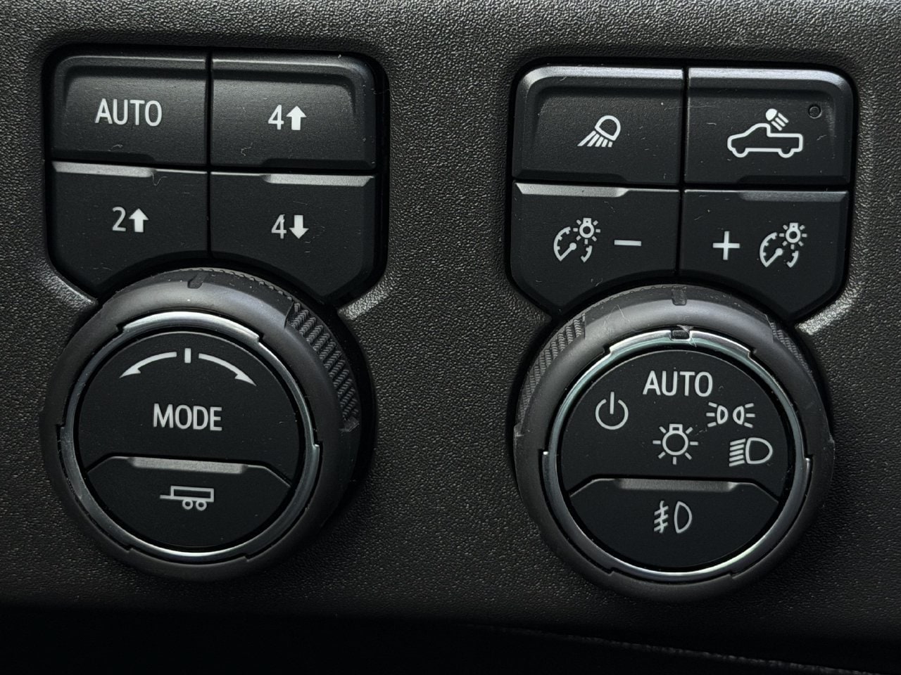 2025 Chevrolet Silverado 1500 LT Trail Boss - Photo 21