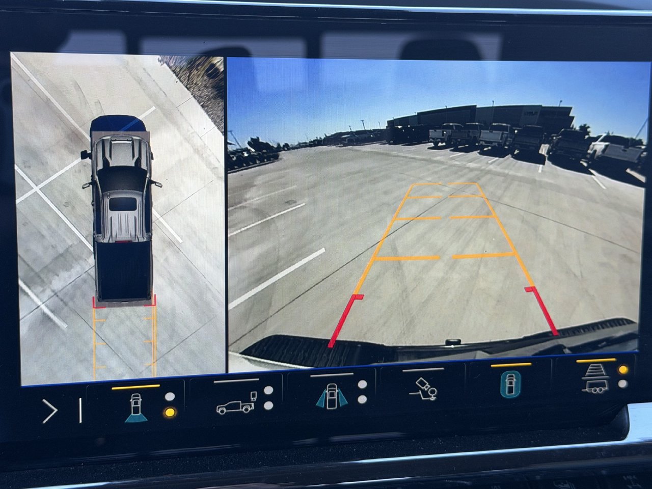 2026 Chevrolet Silverado 2500HD ZR2 - Photo 17