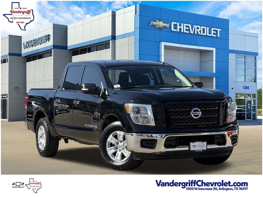 Used 2019 Nissan Titan SV Truck Crew Cab