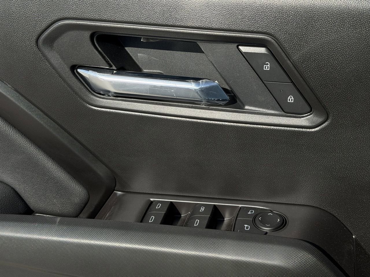 2026 Chevrolet Colorado LT - Photo 20