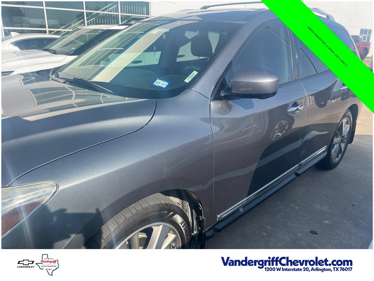 Used 2016 Nissan Pathfinder Platinum with VIN 5N1AR2MN7GC615368 for sale in Arlington, TX