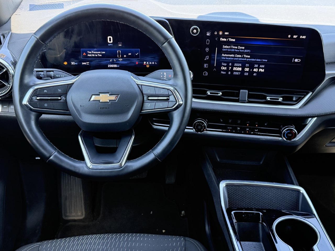 2025 Chevrolet Equinox LT - Photo 11