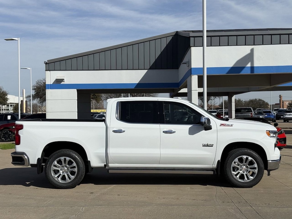 New 2026 Chevrolet Silverado 1500 LTZ Truck Crew Cab