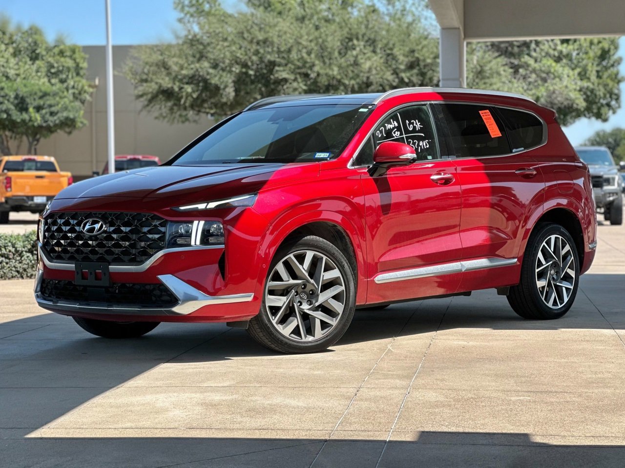 2022 Hyundai Santa Fe Calligraphy photo 2