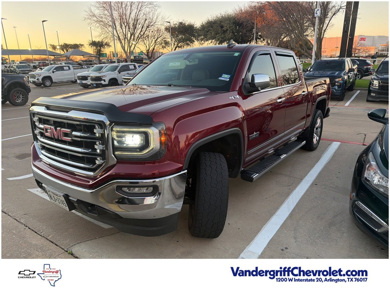 2016 GMC Sierra SLT's photo