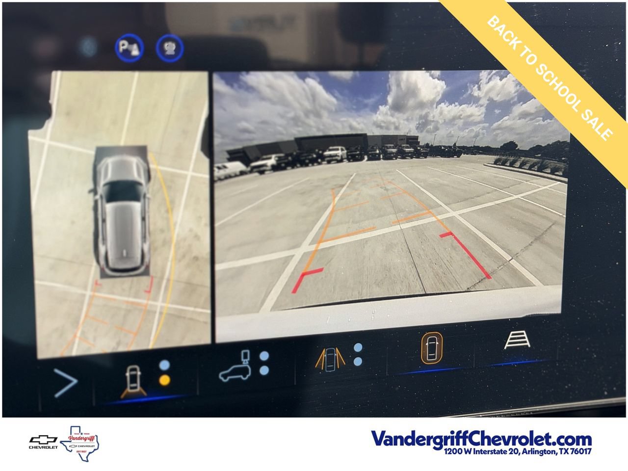 2027 Chevrolet Equinox RS - Photo 16