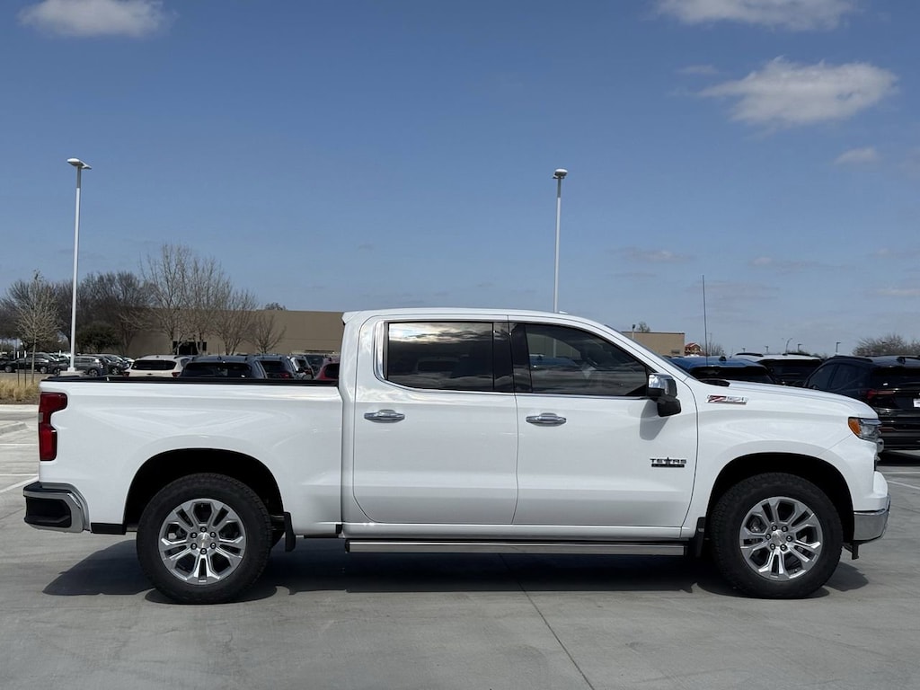 New 2026 Chevrolet Silverado 1500 LTZ Truck Crew Cab
