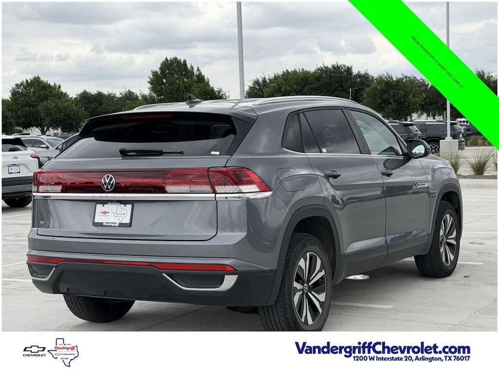 Used 2024 Volkswagen Atlas Cross Sport 2.0T SE SUV
