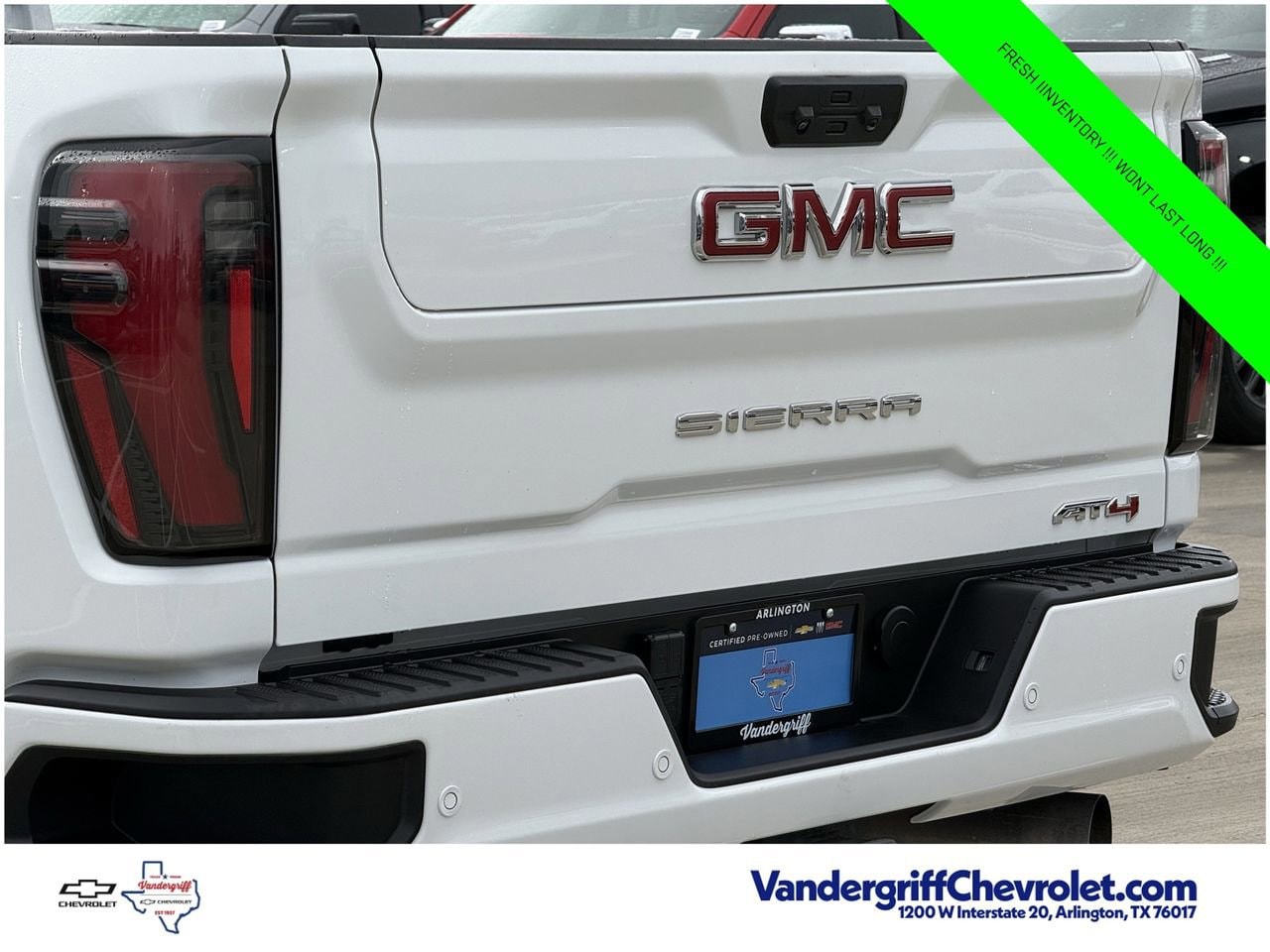 2024 GMC Sierra 2500HD AT4 - Photo 6