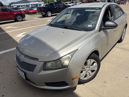2014 Chevrolet Cruze LS Sedan