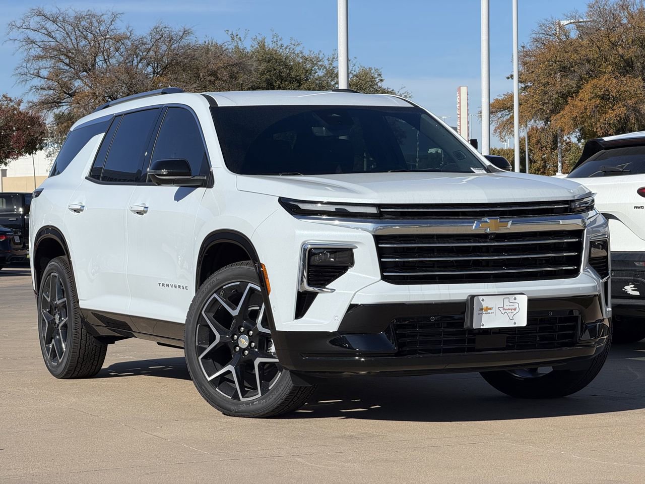 2026 Chevrolet Traverse High Country - Photo 2