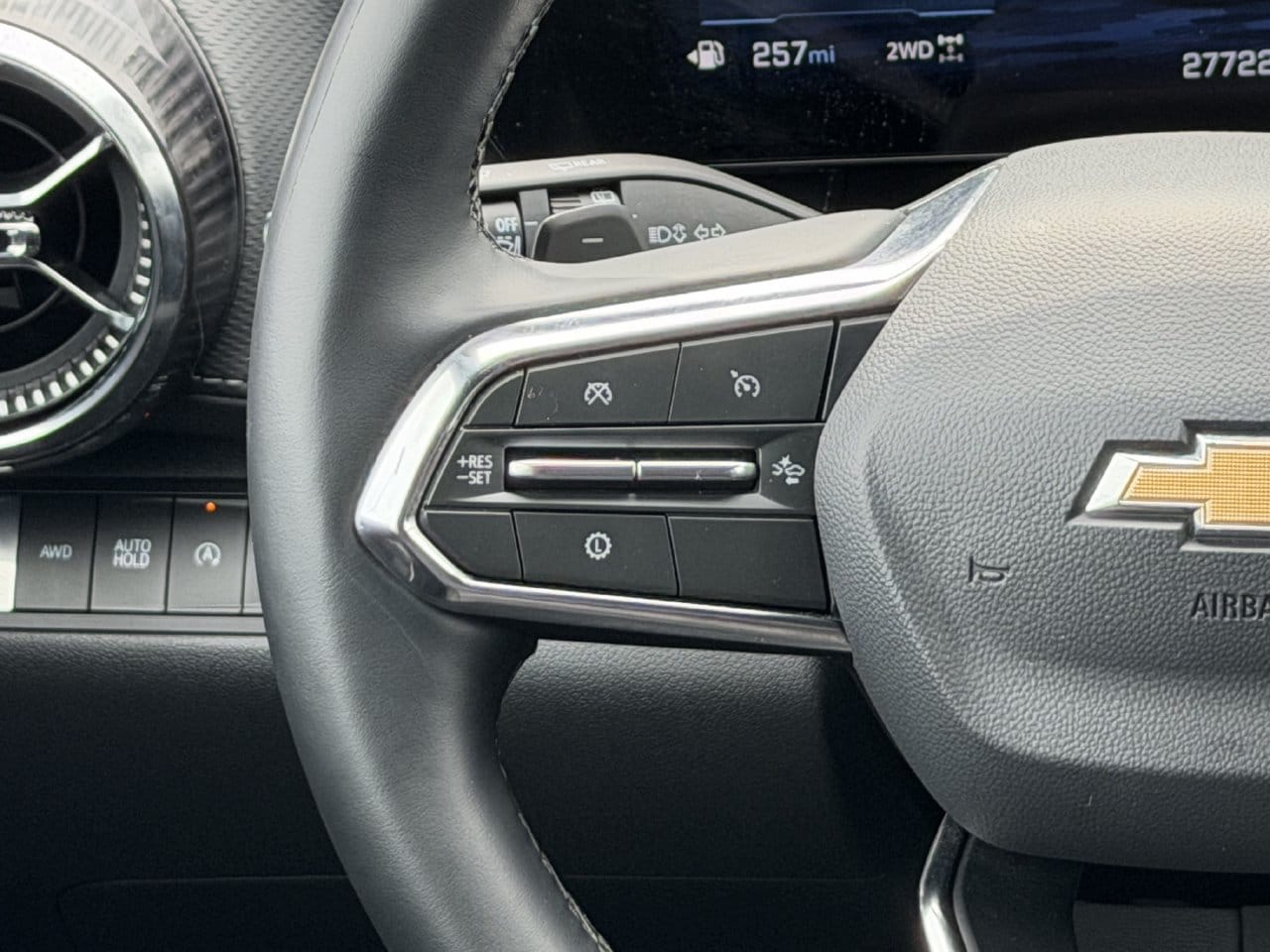 2026 Chevrolet Equinox LT - Photo 13