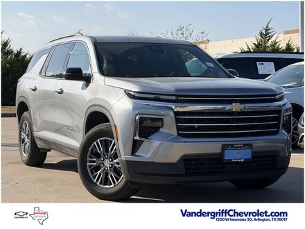 2025 Chevrolet Traverse LT SUV