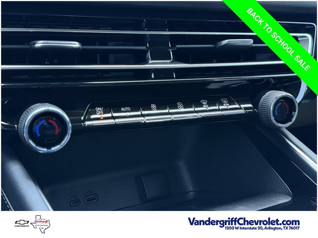 2026 Chevrolet Traverse LT - Photo 18